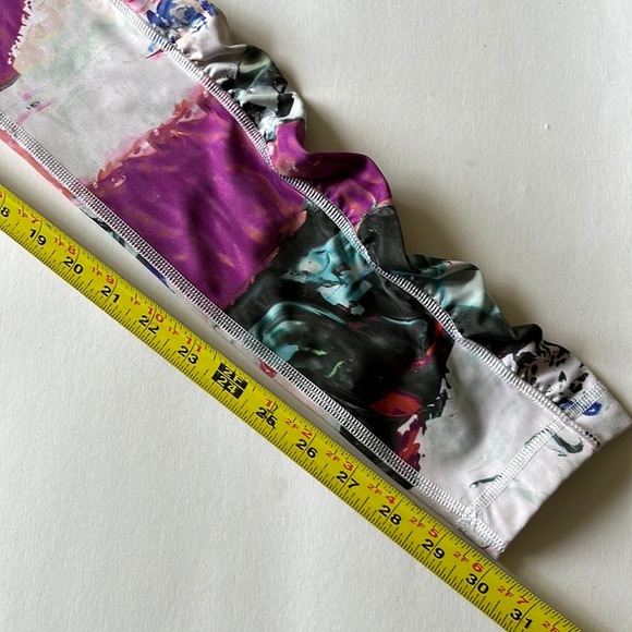 Lululemon Speed Tight Leggings - Picture 13 of 16